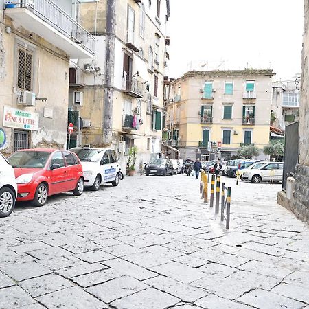 Appartamento L'Aurora House Napoli Esterno foto