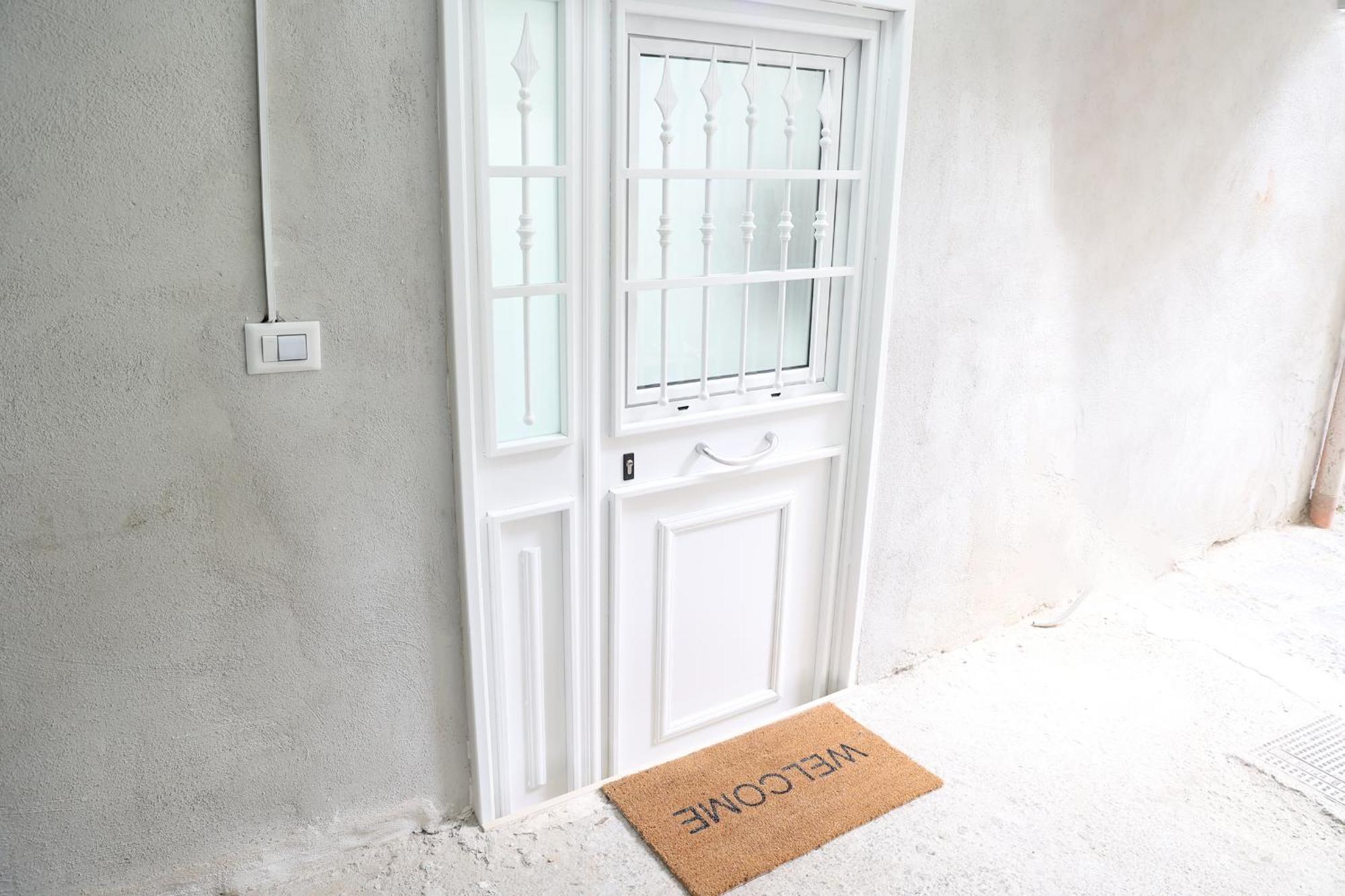 Appartamento L'Aurora House Napoli Esterno foto