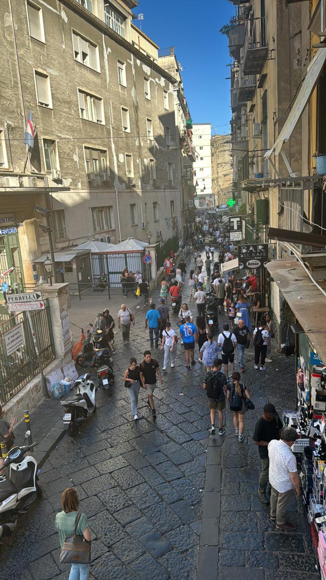 Appartamento L'Aurora House Napoli Esterno foto